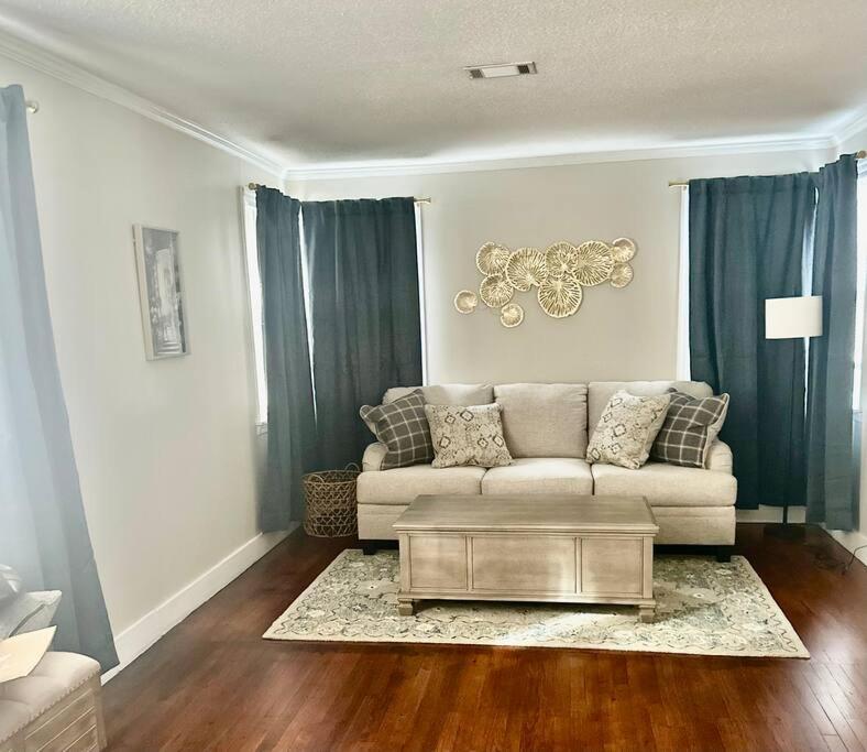 Lake View Home In Augusta Bagian luar foto