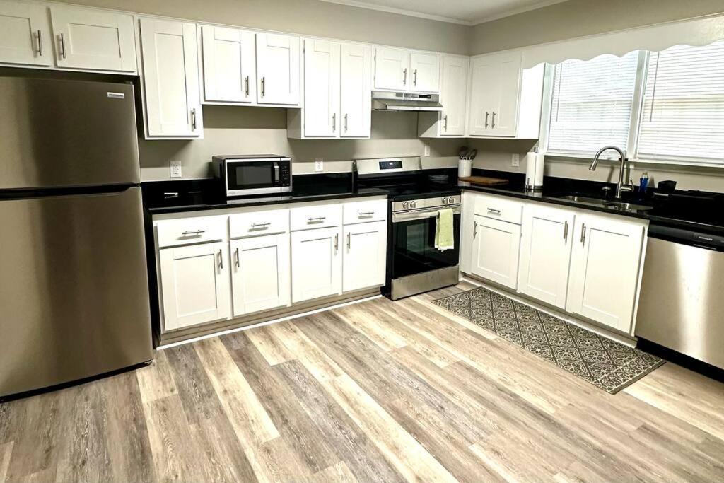 Lake View Home In Augusta Bagian luar foto